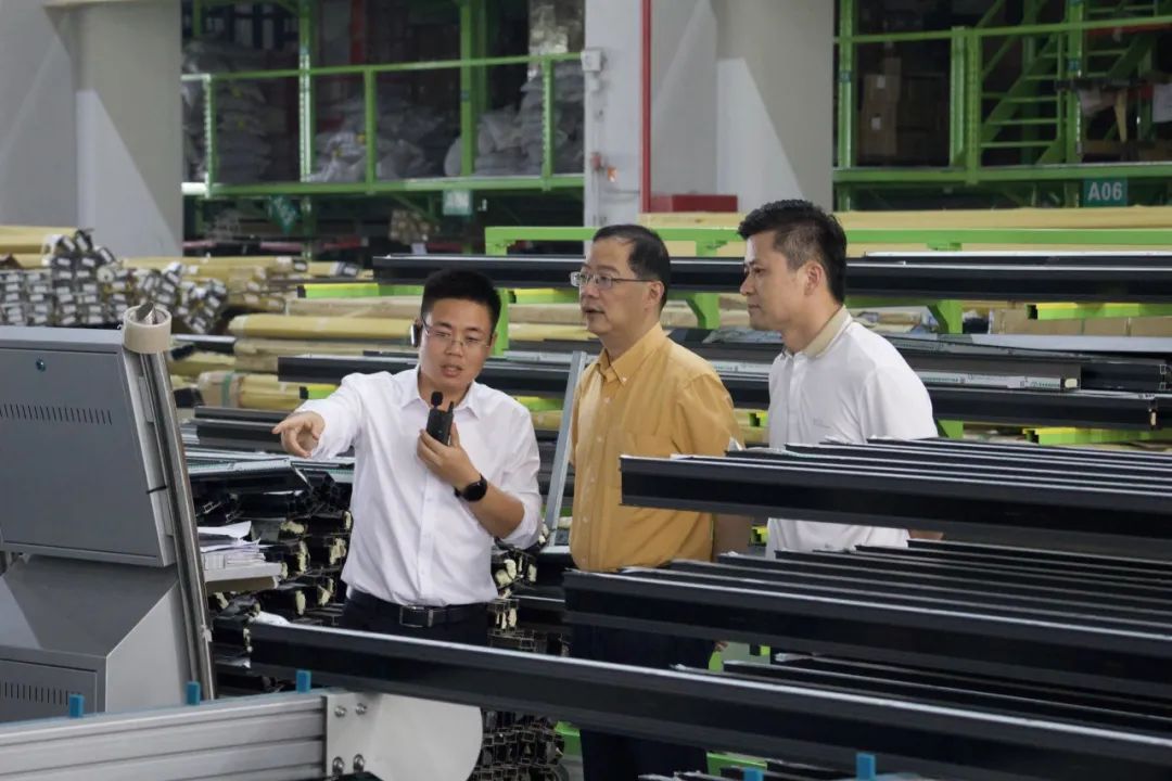 上海市住建委陳寧處長(zhǎng)蒞臨君旺集團(tuán)調(diào)研工作